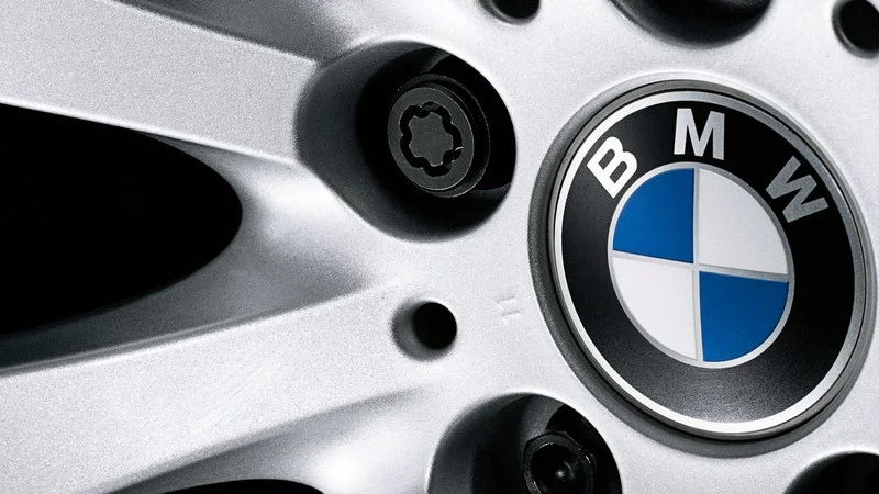 Seguro de ruedas BMW (originales)