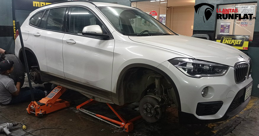 Cliente atendido por Llantas Runflat — instalación de llantas y neumáticos premium
